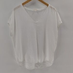 Two By Vince Camuto Linen Blouse Size Large Semi Sleeve Sheer V Neckline